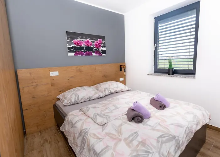 Apartments Sunrise Banovci